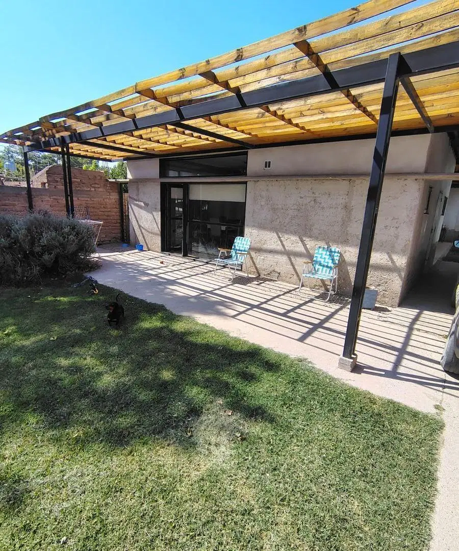 Casa en Barrio Sarmiento Centenario 2