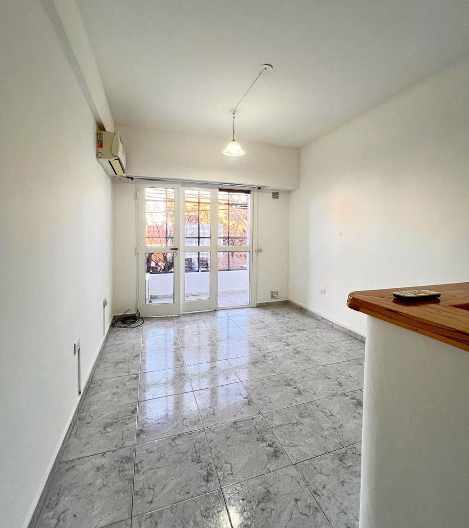 Foto de Departamento en calle Antártida Argentina 600, imagen 2