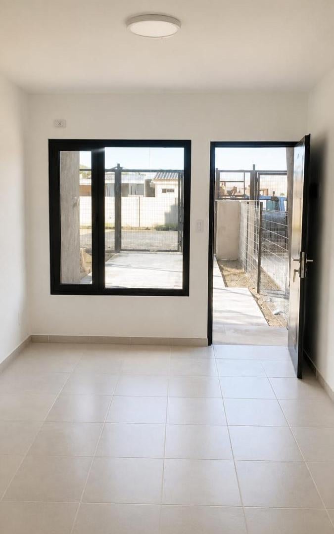 Foto de Casa de 2 dormitorios a estrenar - Barrio La Casona II, Plottier., imagen 3
