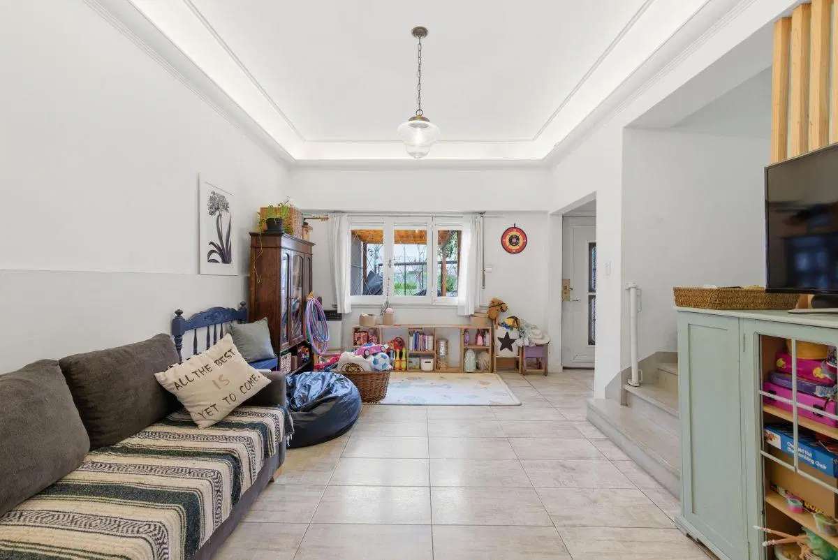 OPORTUNIDAD VENTA CASA 3 AMBIENTES APTO CREDITO JOSE MARMOL 2