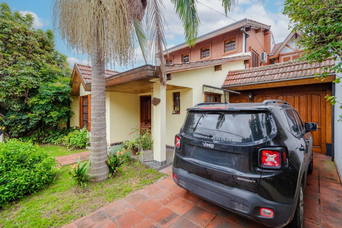 Foto de Venta Casa Chalet de 5 Ambientes Temperley Apto Credito, imagen 2