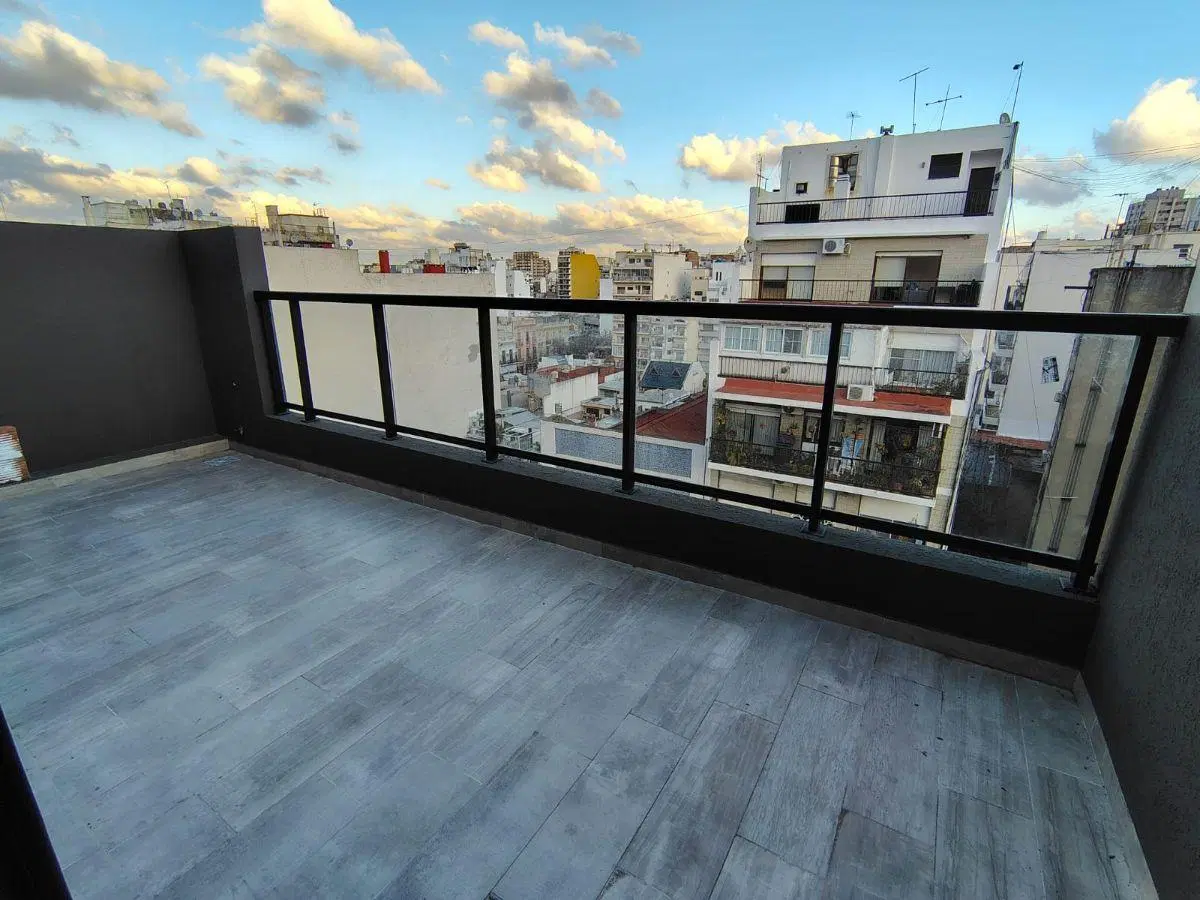 Departamento tres ambientes en Venta Almagro Norte. Con terraza. A estrenar 4