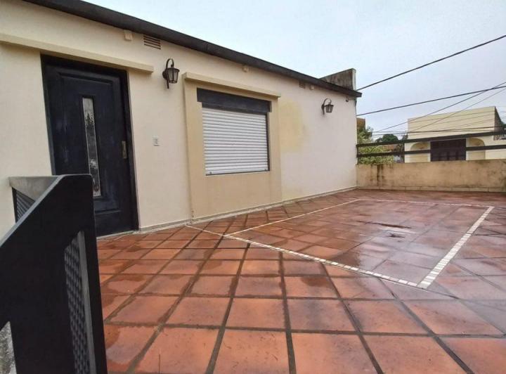 Casa con potencial de inversion b° san martin 3