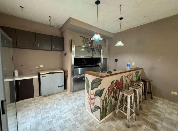 VENTA DE CASA EN PASO DE LA PATRIA 5