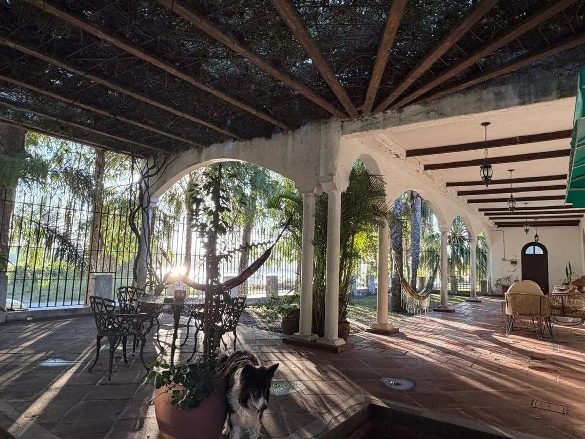 VENTA DE CASA EN ESQUINA CORRIENTES 3