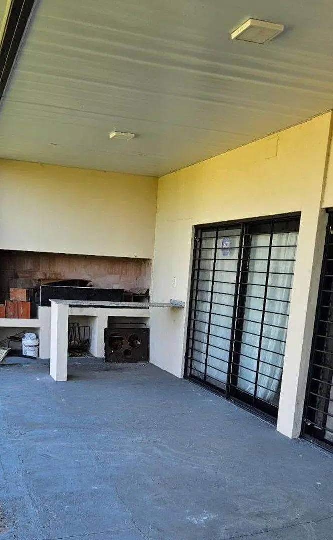 VENTA DE CASA RIACHUELO CORRIENTES 5