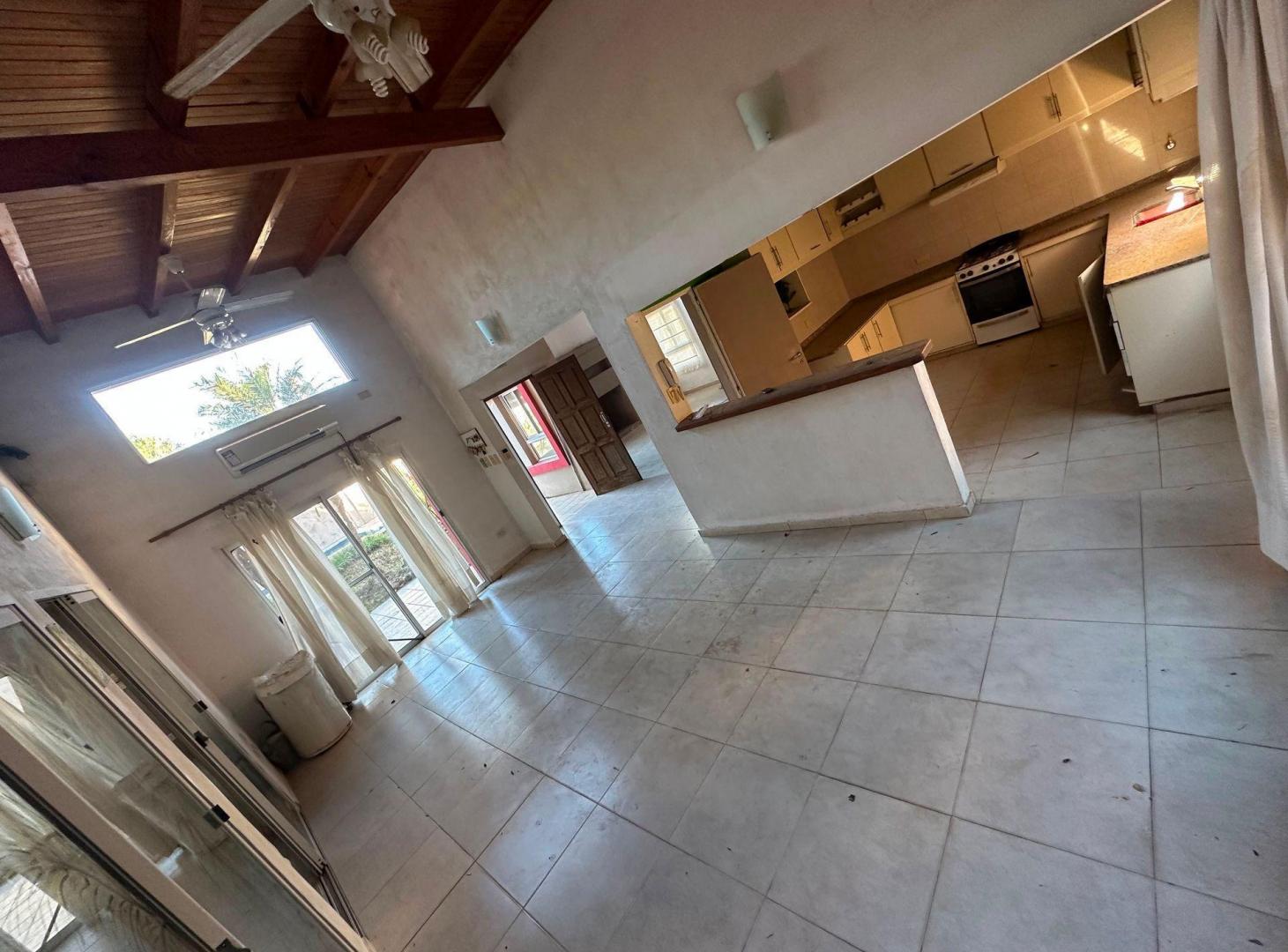 Foto de VENTA CASA PASO DE LA PATRIA, imagen 1