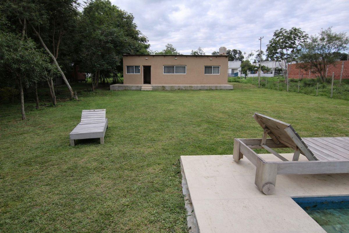 Foto de Venta Casa en Santa Ana de los Guacaras, imagen 3