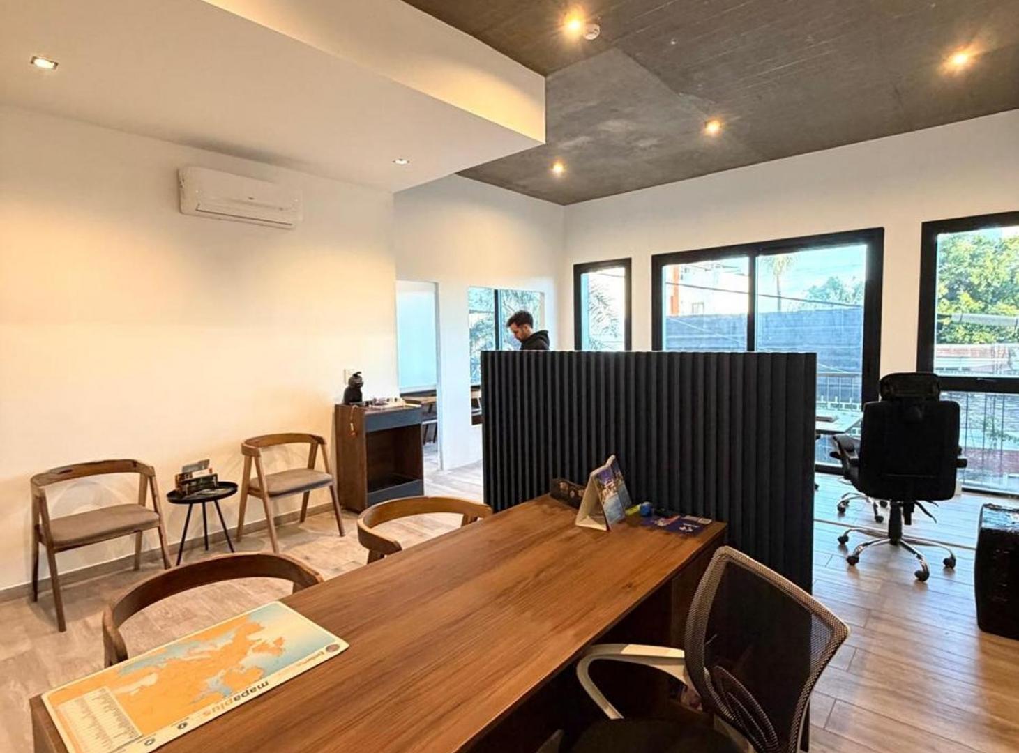 Foto de VENTA DE OFICINA EN CORRIENTES CAPITAL, imagen 1