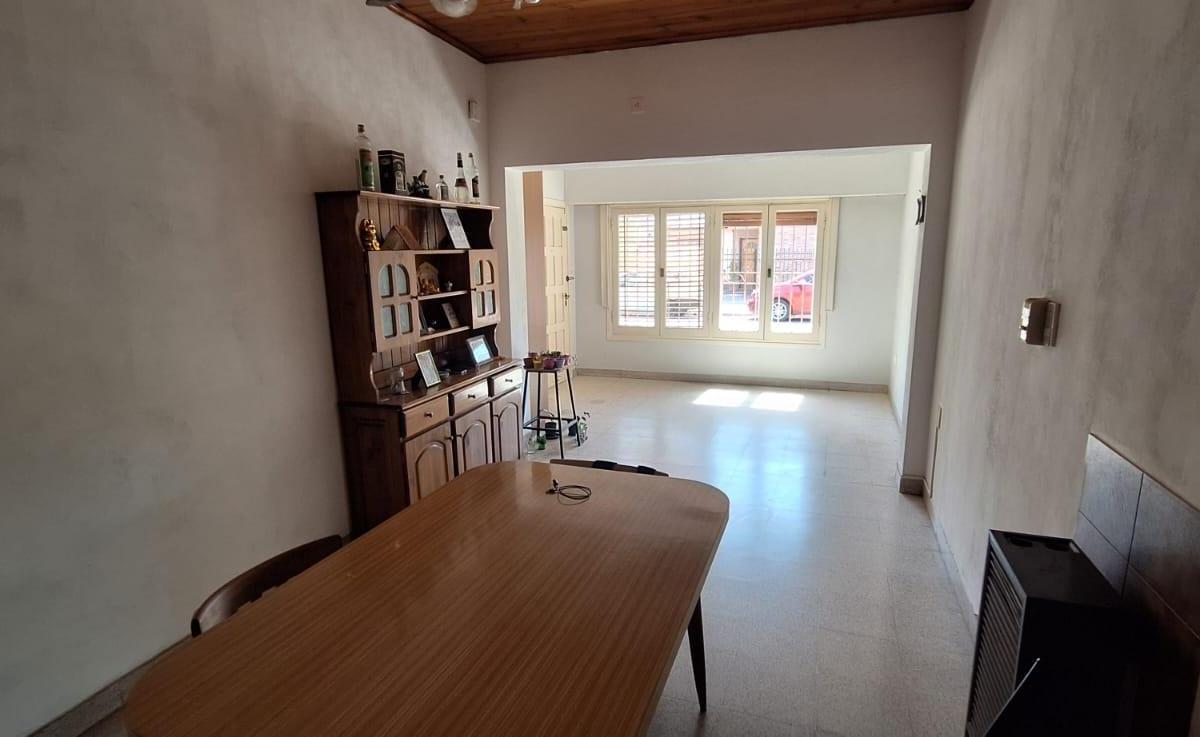 Barrio Pacifico Casa en Venta 2 D 1 B Amplio Garaje 2