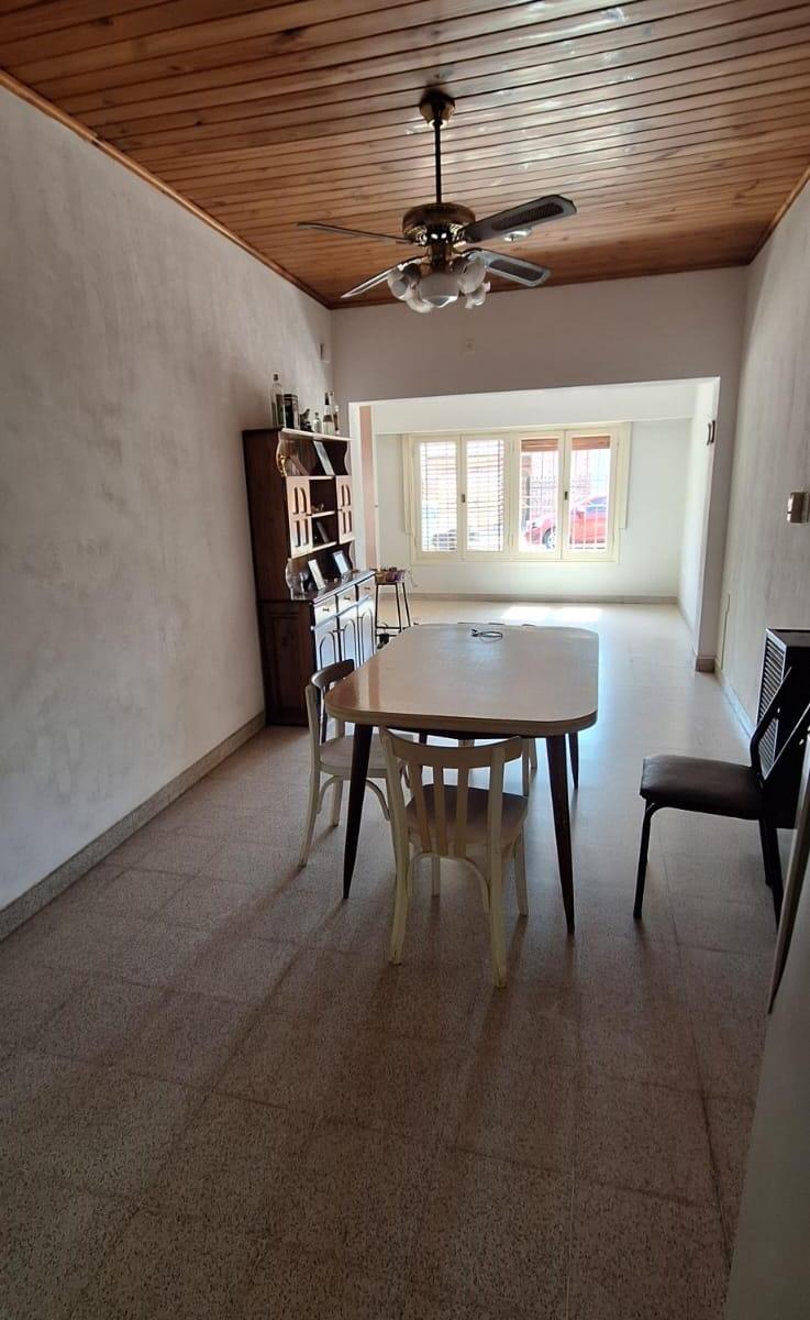 Barrio Pacifico Casa en Venta 2 D 1 B Amplio Garaje 4
