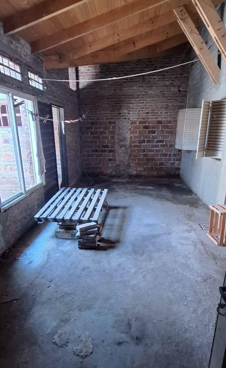 Barrio Pacifico Casa en Venta 2 D 1 B Amplio Garaje 2