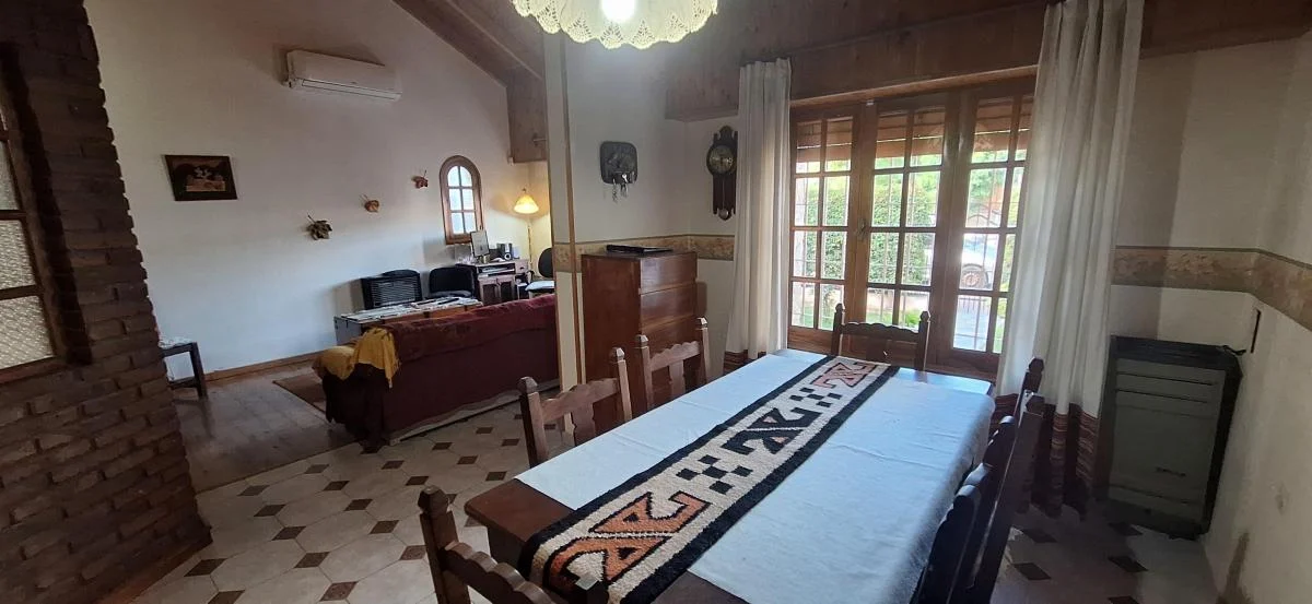 Venta Casa 2 Dorm. Quincho Piscina Posibilidad de Ampliacion 4