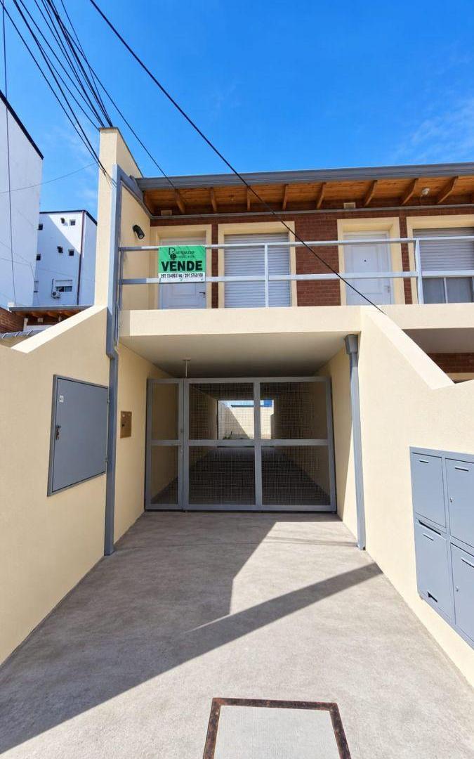 DEPTO EN VENTA 1 DORMI CON COCHERA BARRIO UNIVERSITARIO