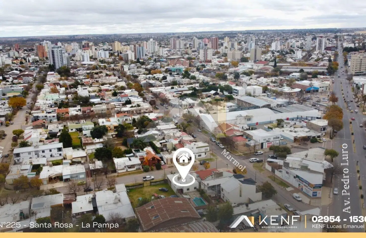 CASA EN VENTA A METROS DE AV. PEDRO LURO 2