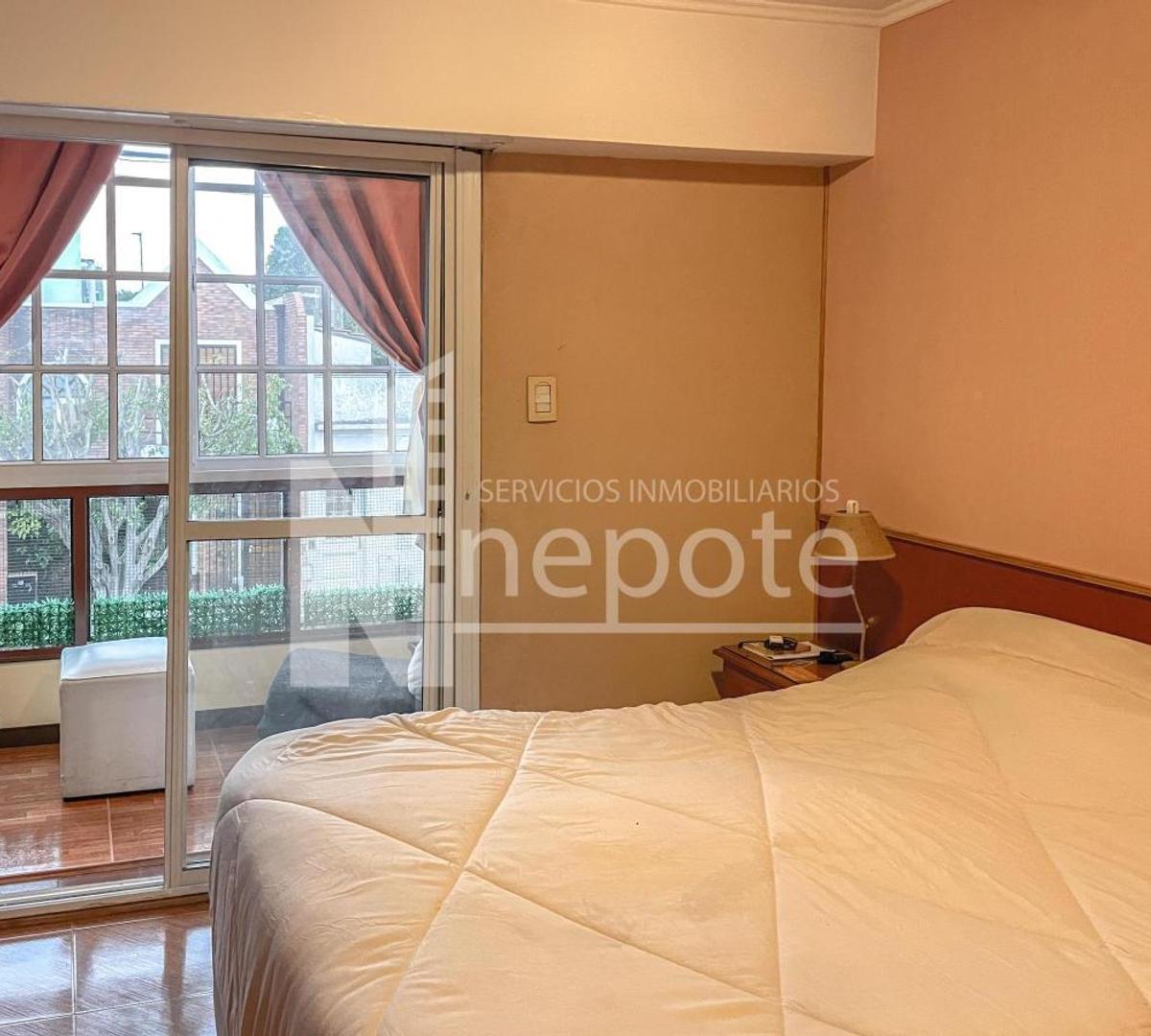 PH Duplex 5 Ambientes Liniers Planta Baja Sin Expensas Terraza Patio 2unid 4