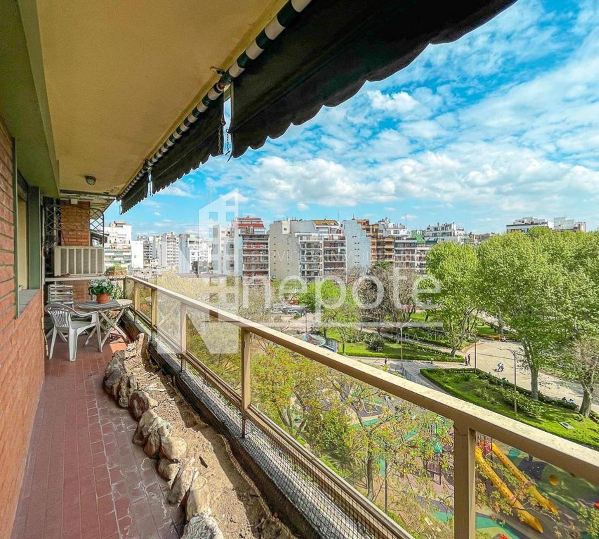 Departamento 4 Amb Balcon Cochera Semipiso Piso Alto Vista 2