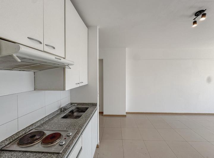 Oportunidad Moderno Monoambiente Balcón + Cochera Fija Cubierta Bajas Expensas  5