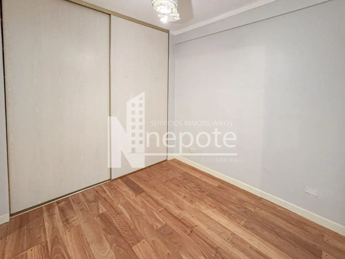 Departamento Piso Completo 6 Ambientes Cochera Ideal Edificio Categoria Balcon Patio Belgrano R 5
