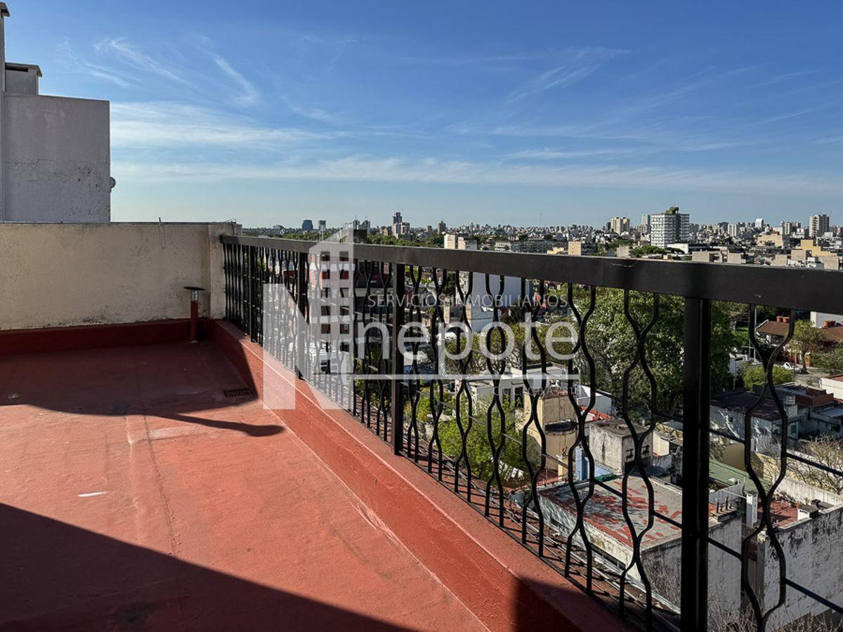 Departamento 3 Ambientes Piso Alto Vista Plaza Cochera Cubierta Villa Urquiza Oportunidad Apto