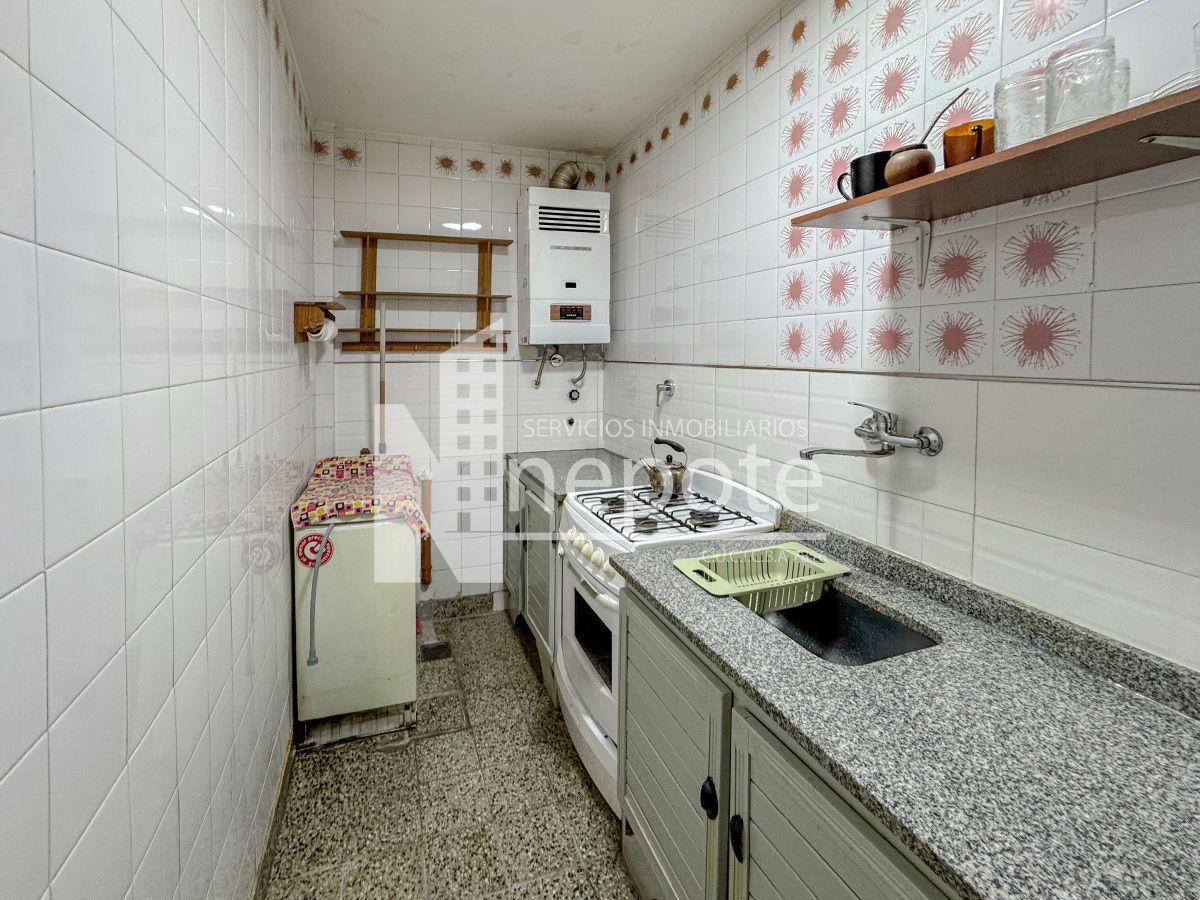 Foto de Departamento 3 ambientes patio quincho parrilla a metros de Parque, imagen 5