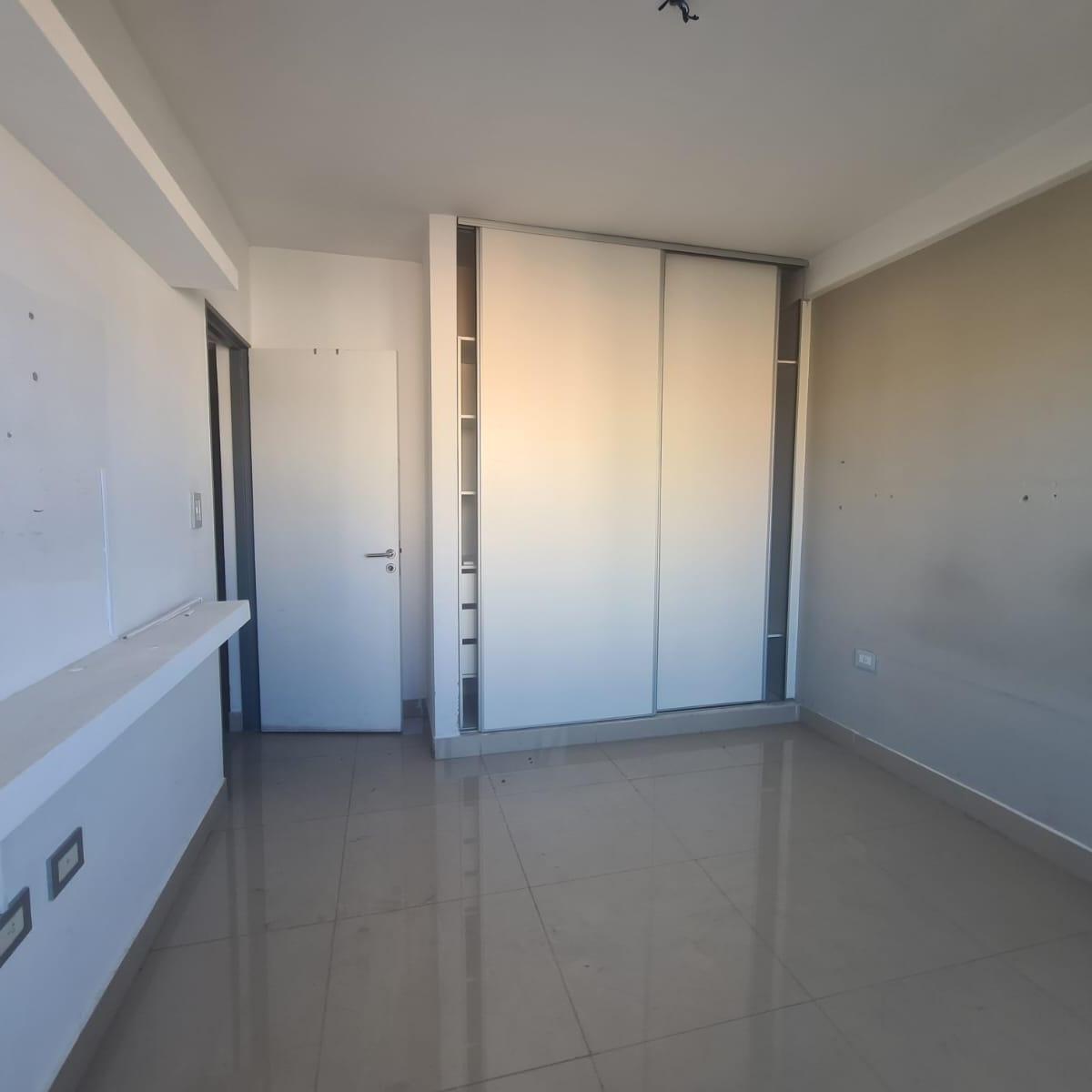 Departamento en Venta un Dormitorio con Cochera 4