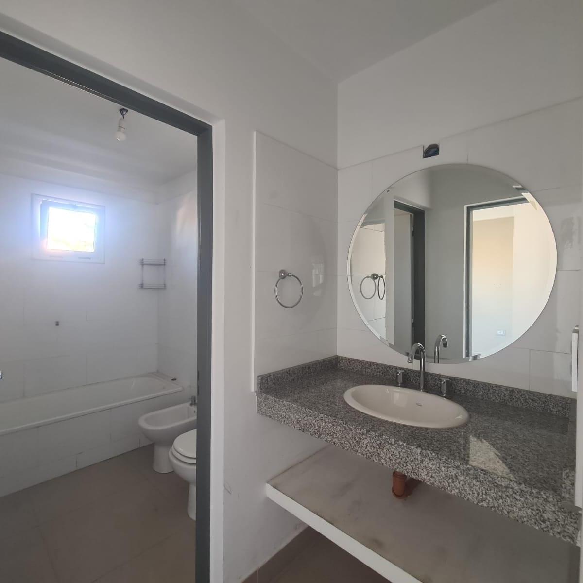 Departamento en Venta un Dormitorio con Cochera 3