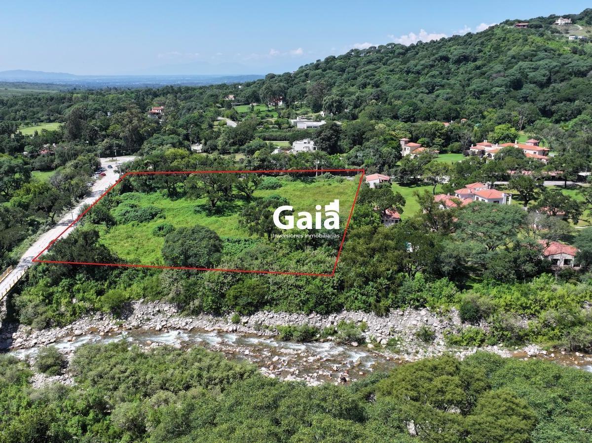 Terreno en Venta en Castellanos, a m de La Rotonda. 3
