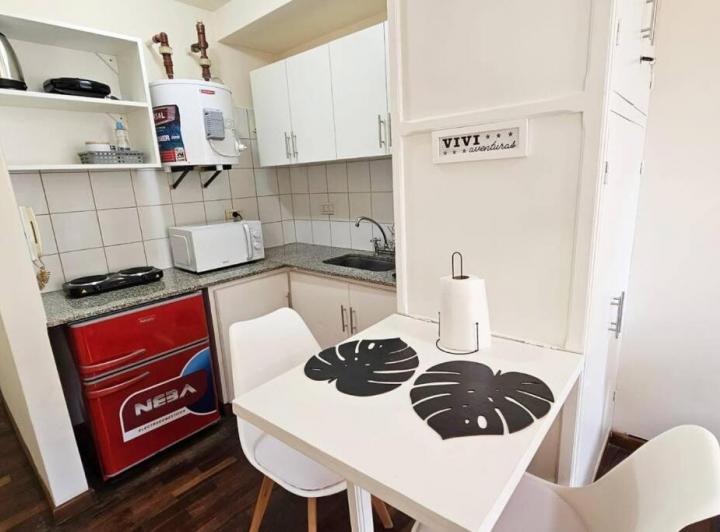 Departamento monoambiente en  alquiler macrocentro 3
