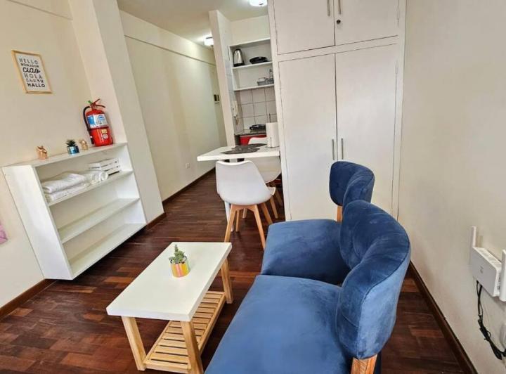 Departamento monoambiente en  alquiler macrocentro 5