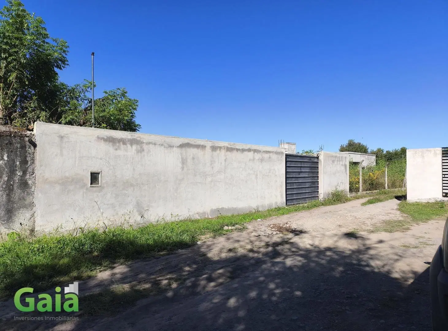 CASA EN VENTA EN LAS LOMITAS - CAMPO QUIJANO 3
