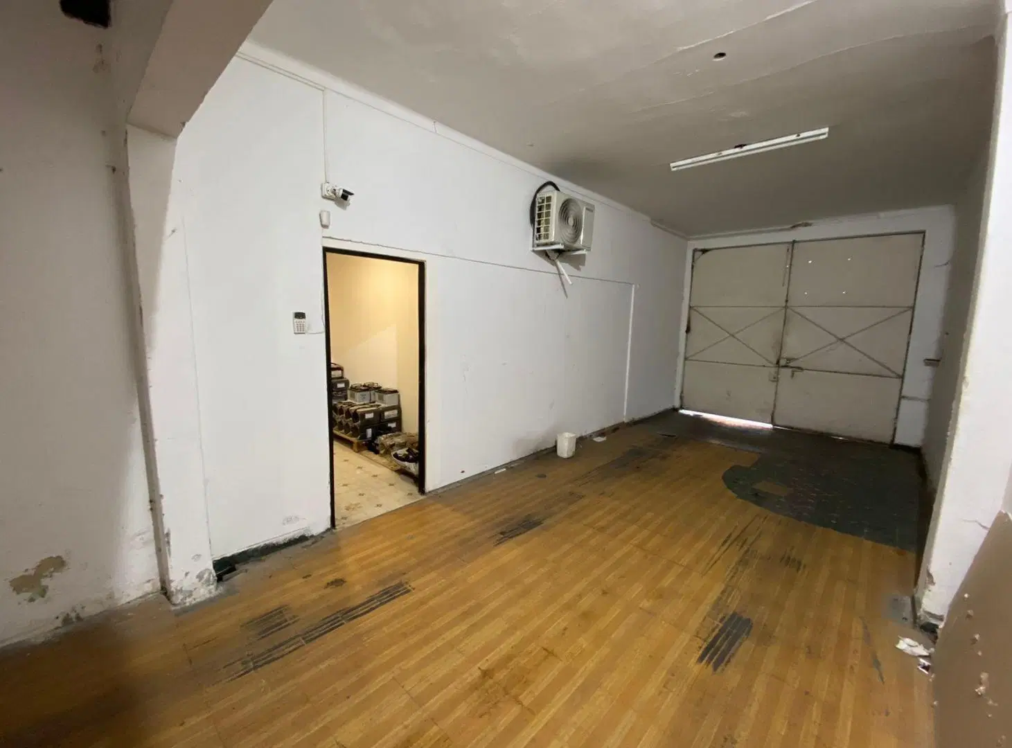 Galpón en Venta de 250 mts Macrocentro Calle España al 1000 4