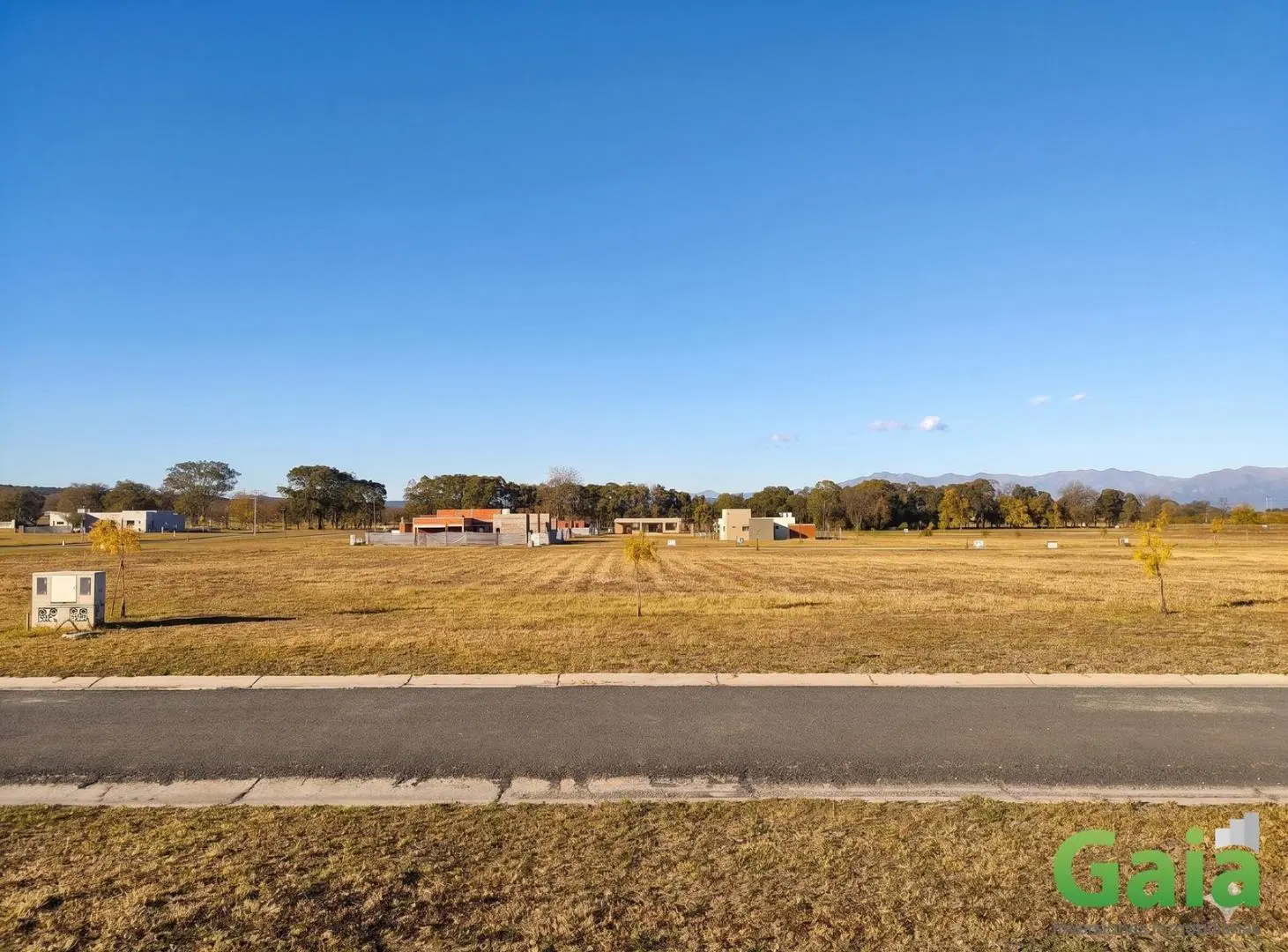 TERRENO EN VENTA EN LA ARBOLADA 3