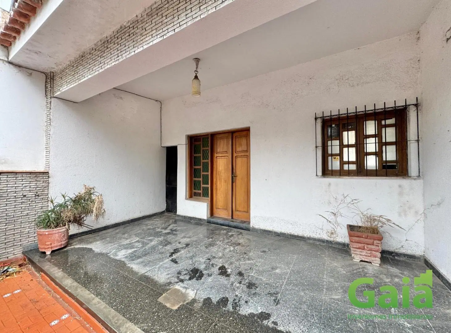 CASA EN VENTA EN LOS ALGARROBOS A MTS DE SEGUNDA ROTONDA DE TRES CERRITOS 5