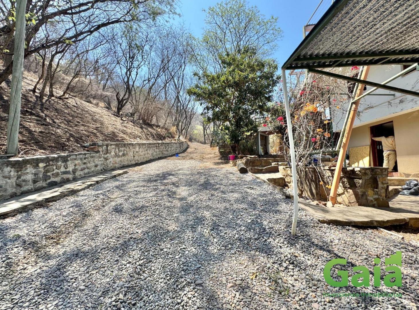 Foto de CASA Y PARQUE EN TRES CERRITOS, imagen 1
