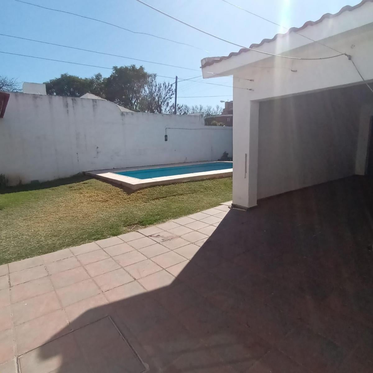VILLA CLARET 3 DORM IMPECABLE APTA A CREDITO