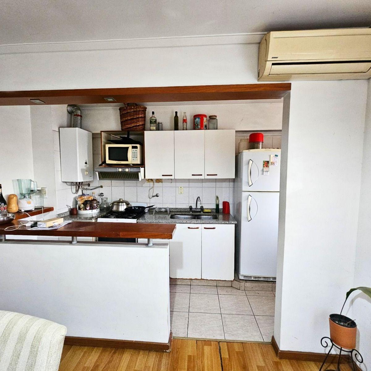 Depto en Venta! Barrio Guemes 4