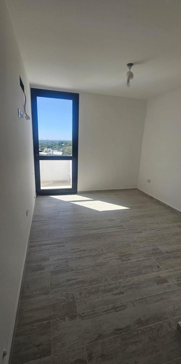 Foto de CUESTA COLORADA HOUSING 3 DORM CON VISTA OPORTUNIDAD, imagen 2