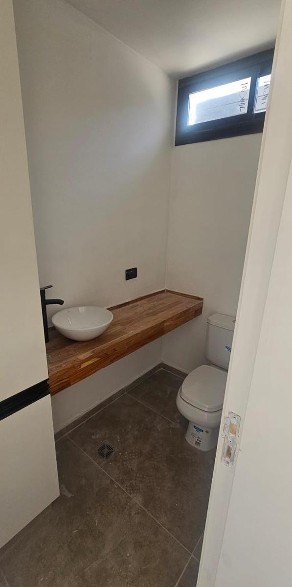 En Venta! Dos Unidades Hermosas en Housing en Barrio Cuesta Colorada 2