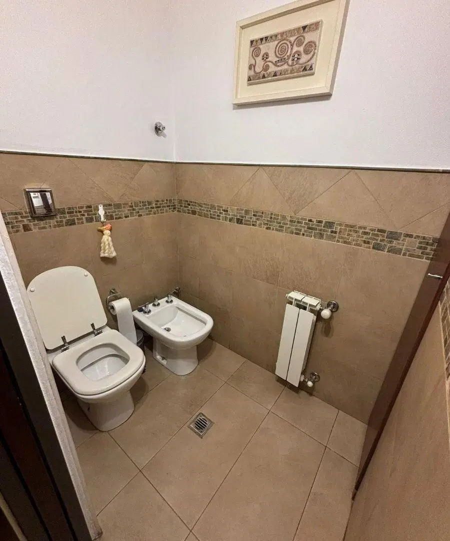 CASA EN VENTA. Ubicada en Tablada Park, Cerro de las Rosas 4