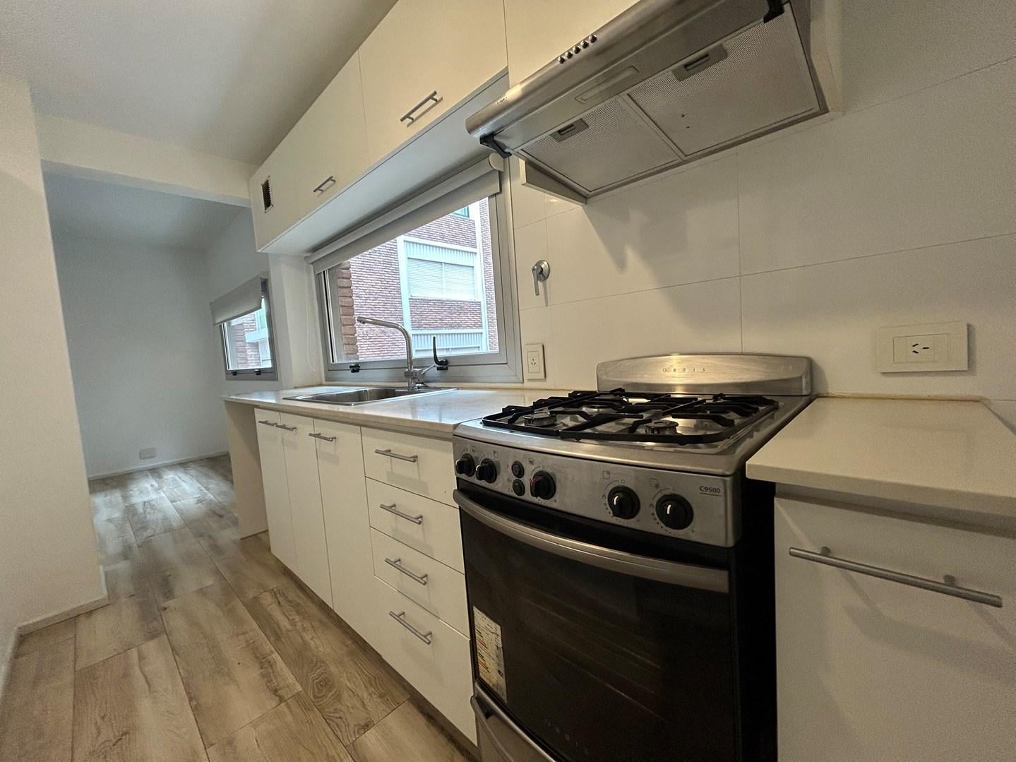 Foto de Departamento en Alquiler en Martínez, San Isidro, G.B.A. Zona Norte, imagen 3