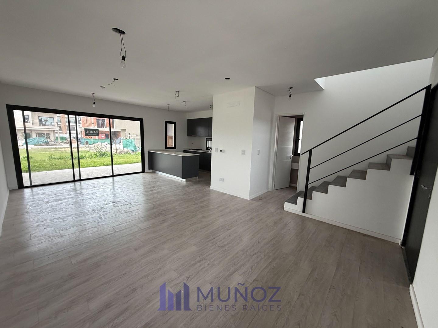 Foto de Casa con jardin a estrenar en venta en Springpark Pilar Duplex, imagen 2