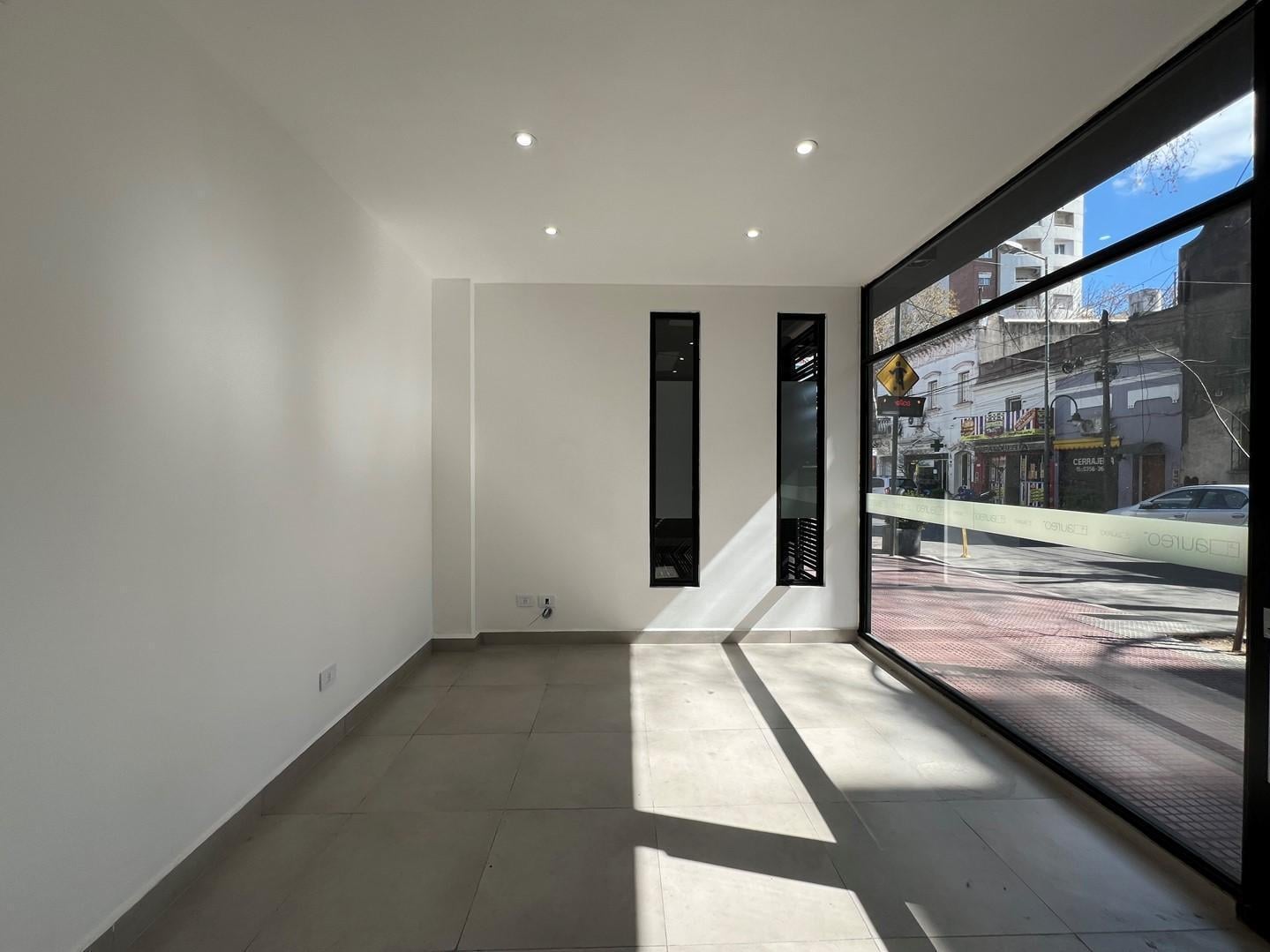 Foto de Local en Venta en San Fernando, G.B.A. Zona Norte, Argentina, imagen 1