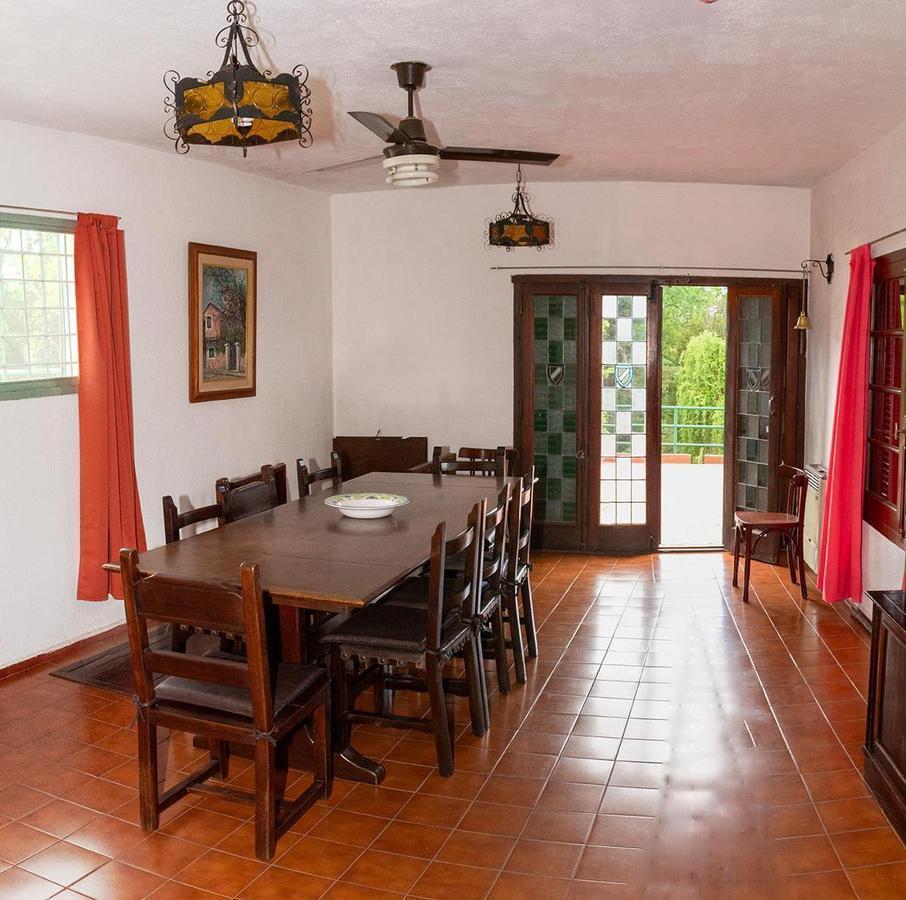 Casa en Unquillo! Terreno de 3228 M²! 2