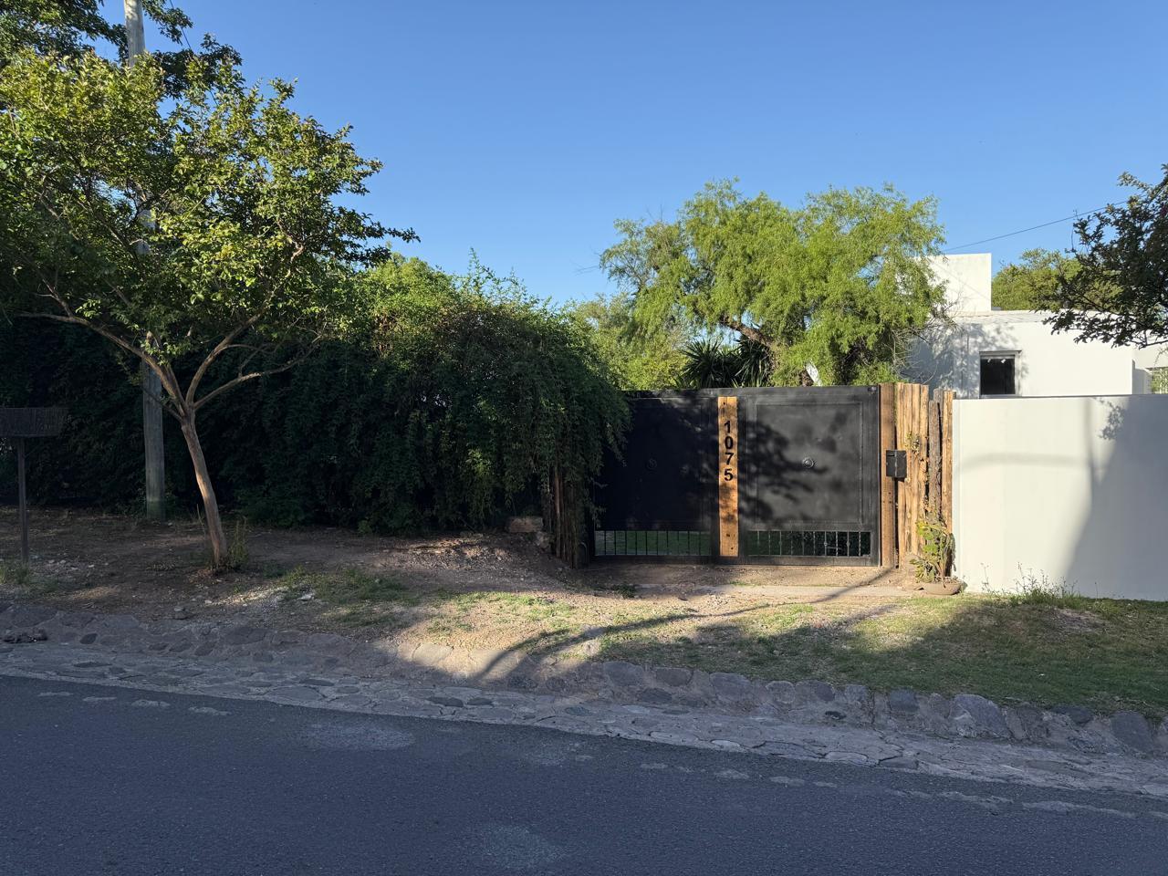 CASA 1 PLANTA 2 DORMITORIOS VILLA ALLENDE BARRIO SAN SALVADOR