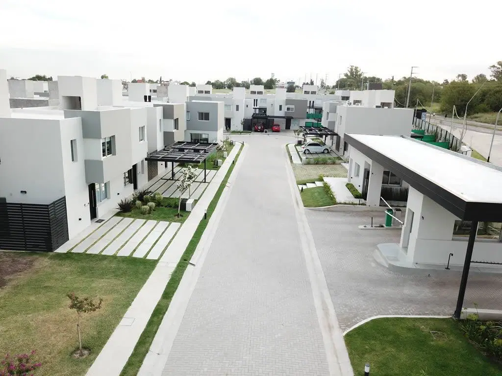 Se alquila duplex en Rossen, Valle Escondido 2