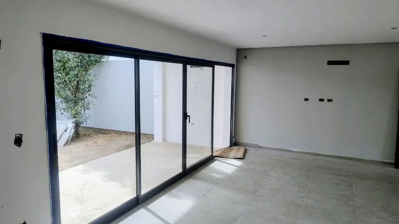 Venta Casa en Prados de Manantiales 2