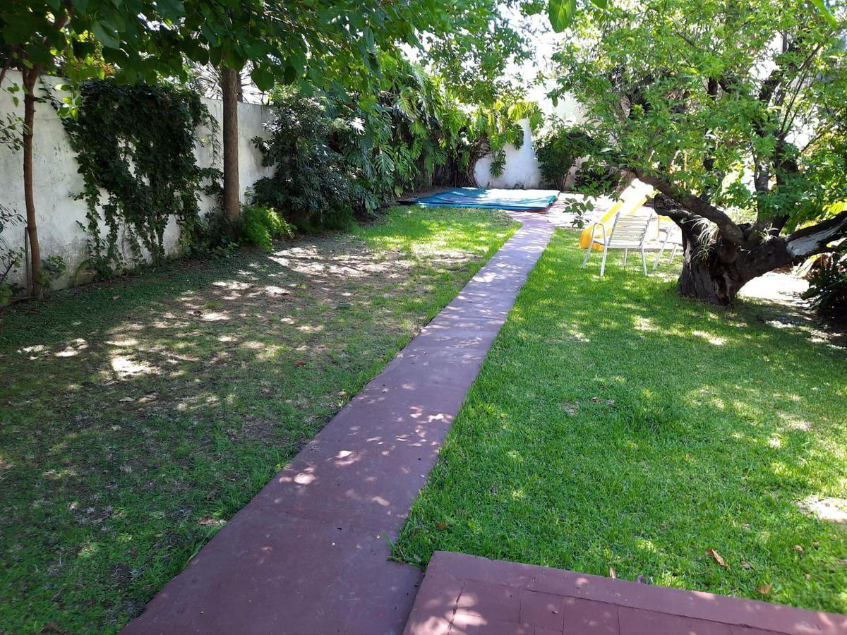 Venta de Casa Sobre Lote Propio en La Plata 3