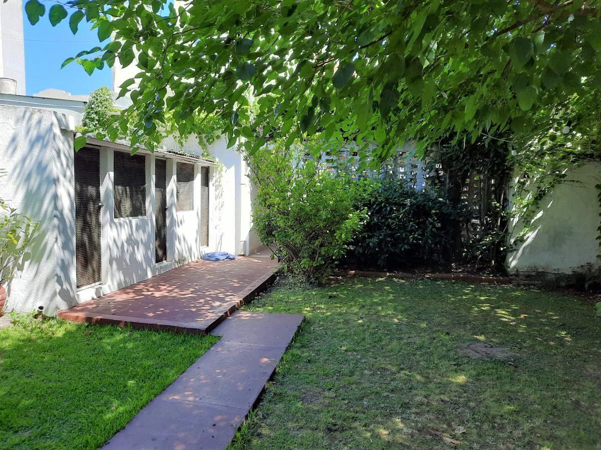 Venta de Casa Sobre Lote Propio en La Plata 1