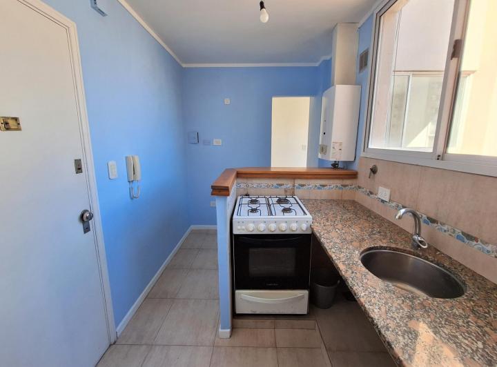 Departamento en alquiler de 3 dormitorios. La Plata 3